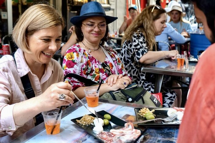 (Photo courtesy of Naples Bay)