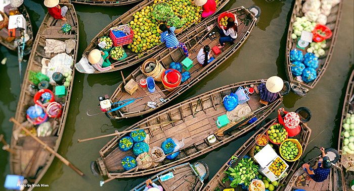 Can Tho - Transfer to Ho Chi Minh airport - Flight to Phu Quoc