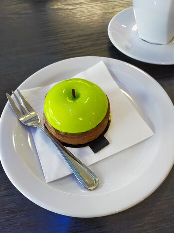 Annecy Traditional Food Tour