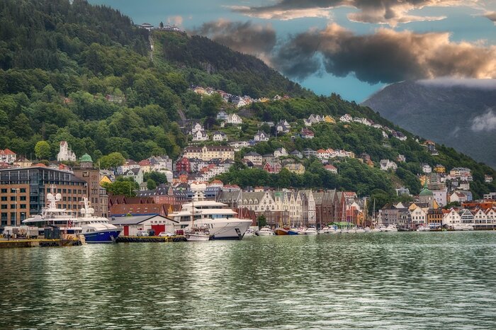 Bergen’s Classic Trails – Private Hiking Experience