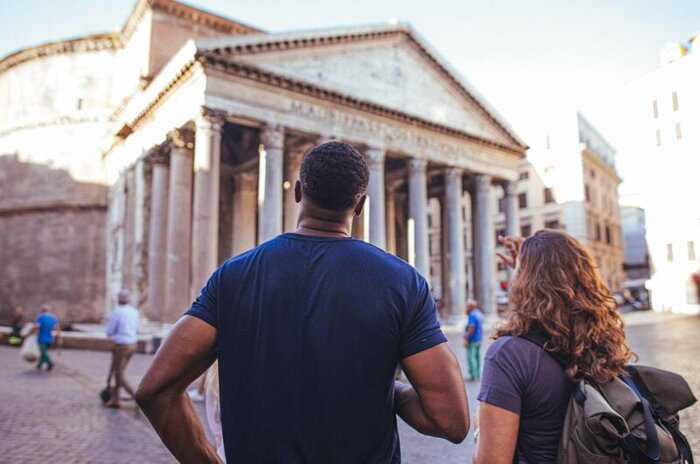 Enjoy a visit to the Pantheon with your local guide (Photo courtesy of LivTours)