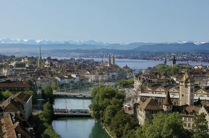 Zurich and Surroundings Tour (Group tour/4,5 hours)