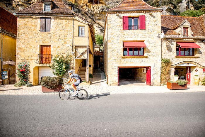Cycle through the villages of the Dordogne
