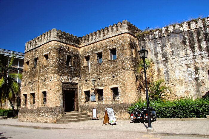 Stone Town, Spice Farm, Prison Island & Kuza Cave Tour