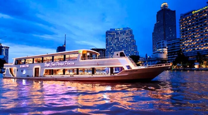 Dinner Cruise on Chao Phraya River
