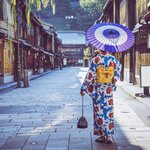 A woman wearing a kimono in the Higashi Chaya district of Kanazawa