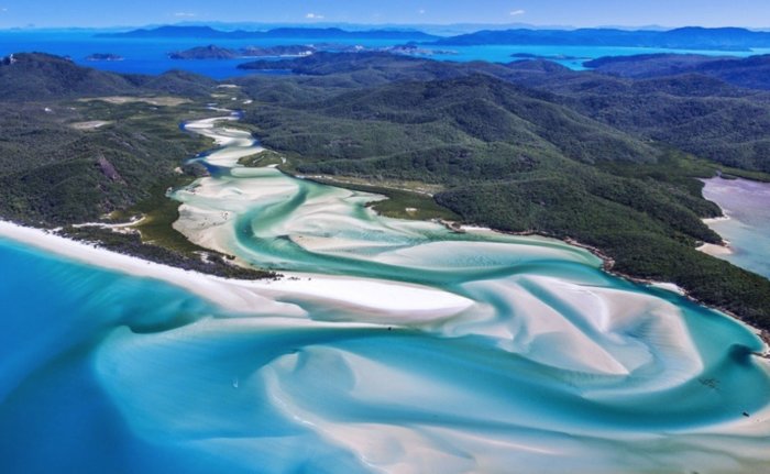 Heart Reef & Whitehaven Beach Helicopter Flight