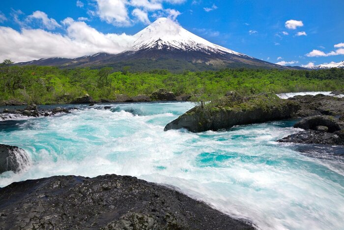 Full-Day Osorno Volcano & Petrohue Falls with navigation