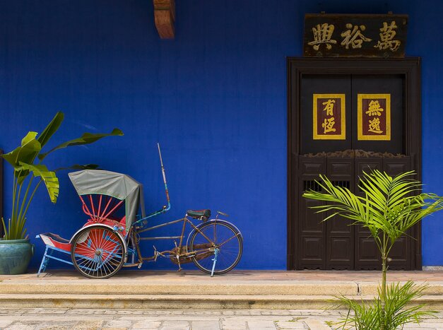Visit George Town's Cheong Fatt Tze Blue Mansion, Penang