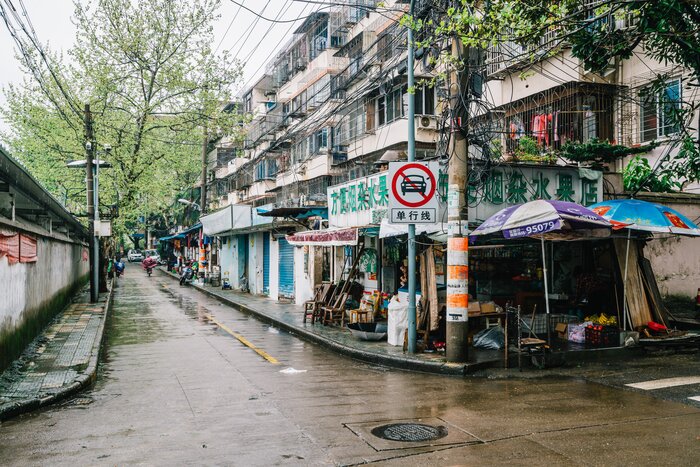 A Short Visit to Shanghai Old Alleys