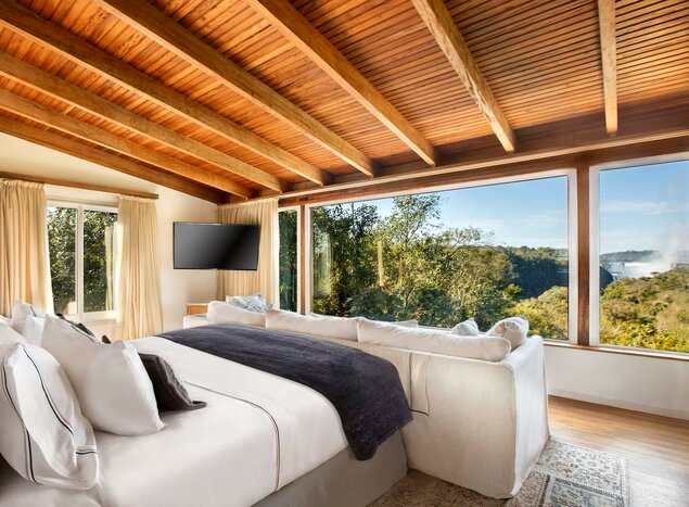 Explore the great Iguazú Falls from your luxury base within the national park (photo courtesy of Gran Meliá Iguazú)