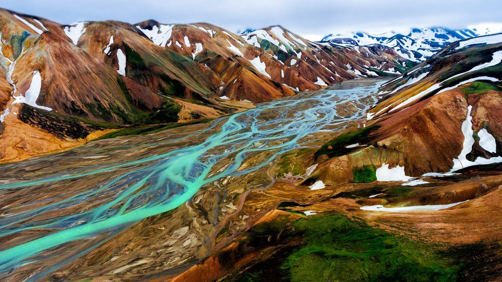 Iceland - Capture postcard-perfect pictures wherever you go in Landmannalaugar in the fall season