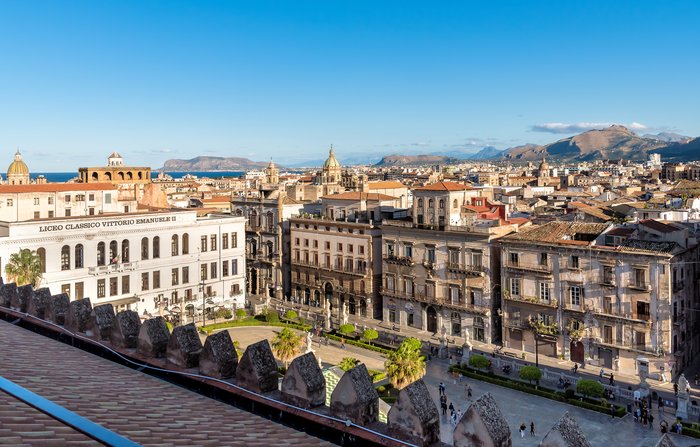 Explore Palermo & Ballarò Market