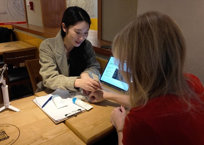  Skin and K-Beauty Consultation with a Beauty Expert 