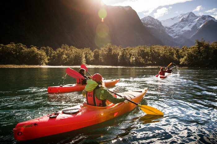 Cruising & Kayaking in Milford Sound