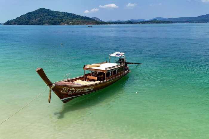 Kai Islands Half-Day Luxury Longtail Boat Tour