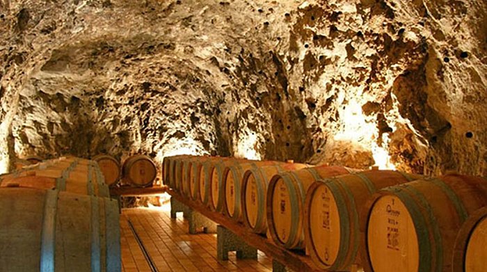 Wine tasting and lunch in Amalfi Coast