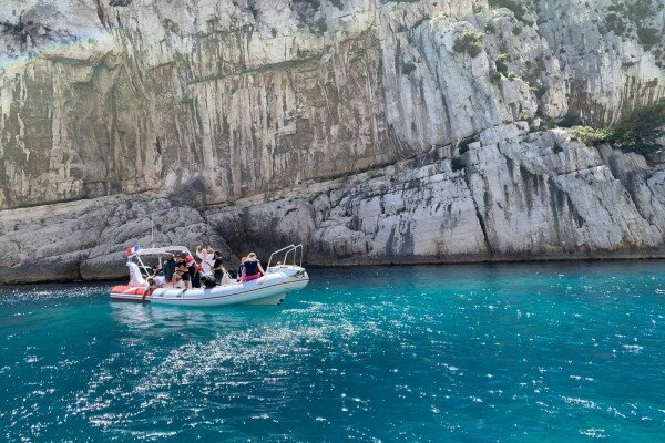 Calanques Morning Escape (transfer not included) 