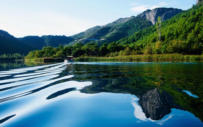 Scenic boat trip through the Cetina river canyon