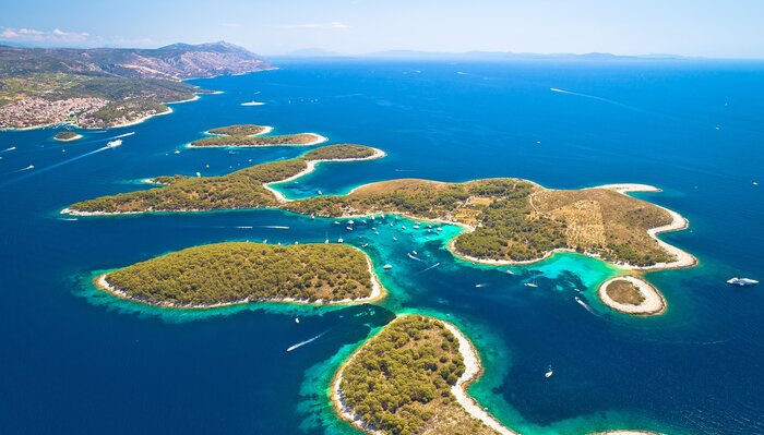PAKLENI ISLANDS AND SOUTH SIDE