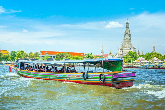 Bangkok City tour with Join local Ferry Public cross Chao Phraya river