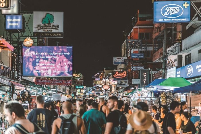 Temples, Market and Nightlife in Bangkok