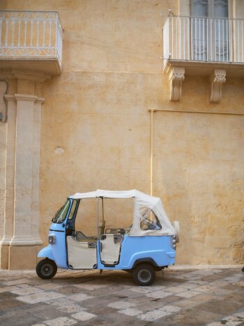 Ape Calessino Tour in Matera & Aperitivo on Panoramic Terrace