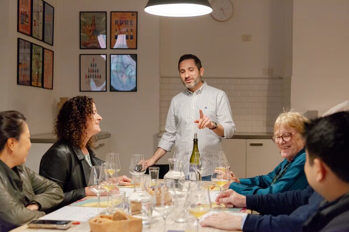 Italian Wine Tasting Essentials