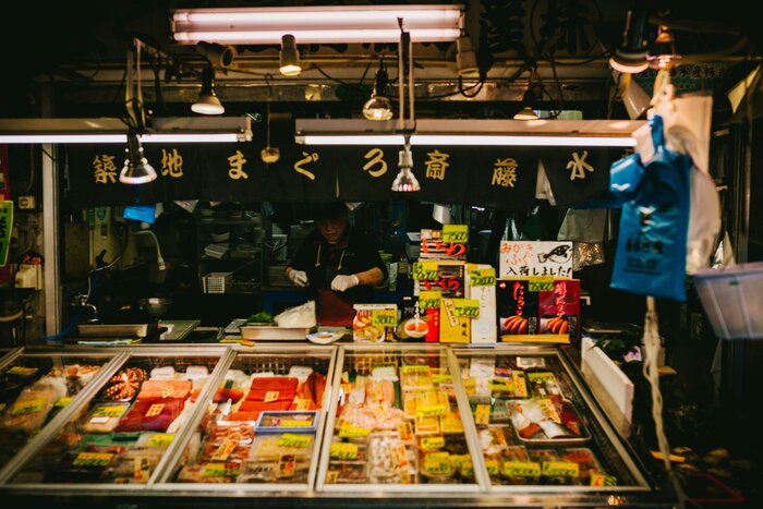 Tsukiji Fish Market Food and Culture Walking Tour