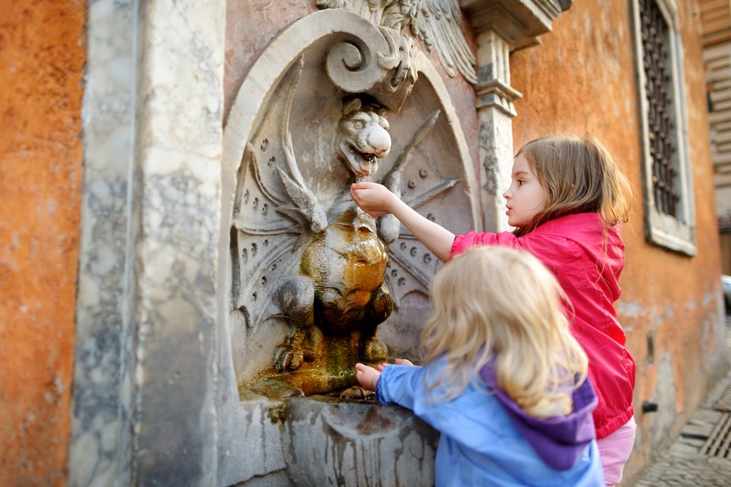 Kids Discovering the Sites of Rome