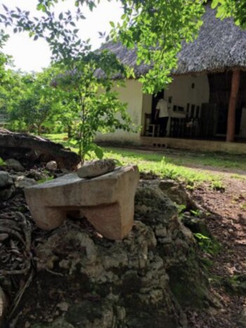 Cooking Cochinita Pib with locals at Yaxunáh