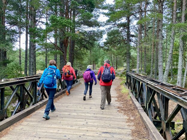 Highlands & Cairngorms Day Trip with Scenic Hike