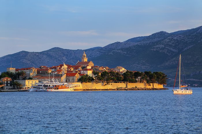Korcula Walk & Wine Tour with dinner
