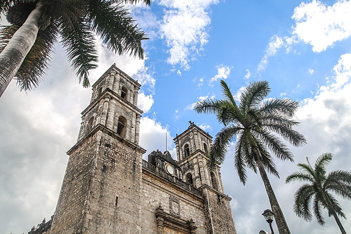 Visit the Francisco Canton Park in Valladolid to explore the many Spanish colonial buildings