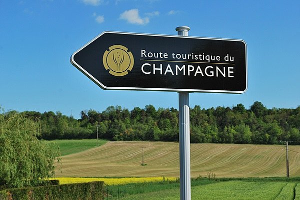 Daytrip to Reims and the wine region of Champagne