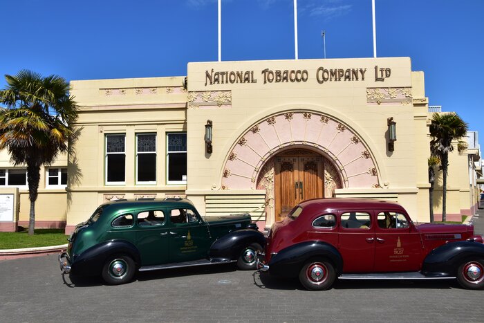 Art Deco Vintage Car Tour