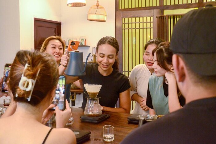 Make Taste 5 Signature Brews & Coffee Story