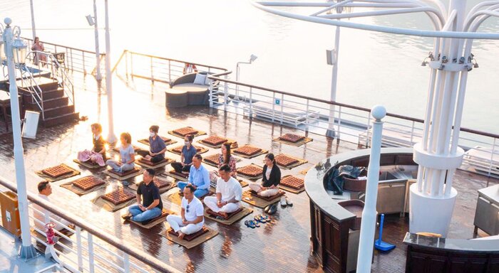 Ha Long Bay, Catherine Cruise - Hanoi - Fly to Hue