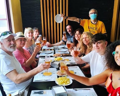 Vintage  Food and Wine Tour