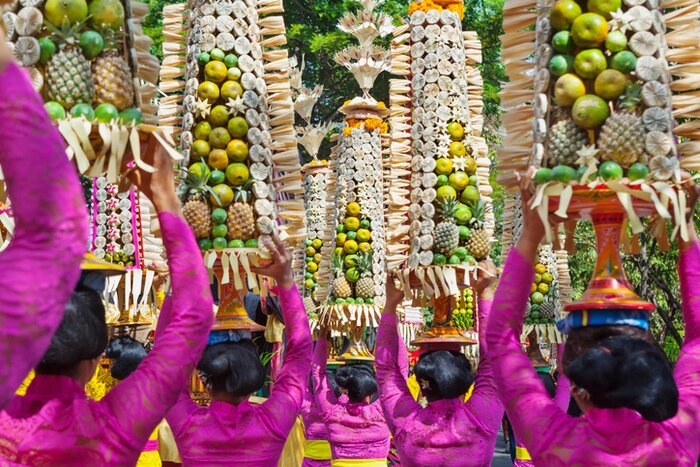 Balinese offering ceremony