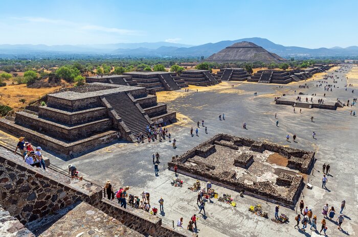 Find the best adventures in and around Mexico City on this one-week tour