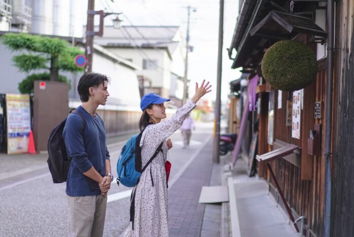 Kyoto Authentic Sake Tour in Fushimi: Sake Tastings & Explore Historic Breweries