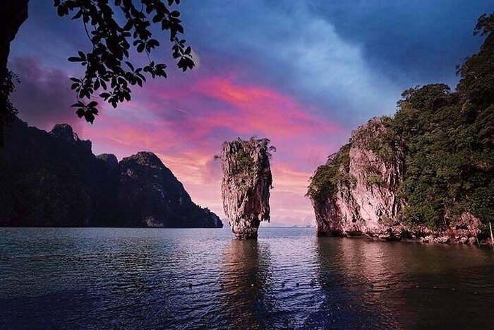 James Bond Island & Koh Hong Discovery by Speedboat Join-in Activity 