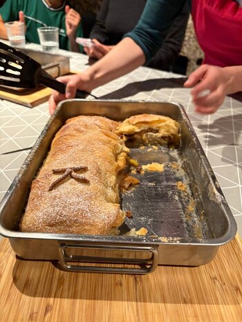 Apple Strudel & Cookies cooking class incl. Lunch