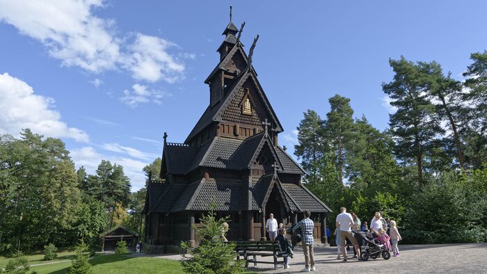 Visit the Gol Stave church (Norwegian Museum of Cultural History)