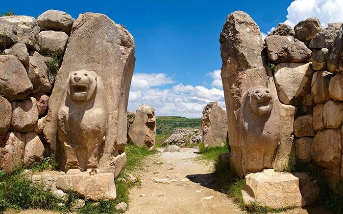 Visit the Ancient city of Hattusa (Hattuşaş)