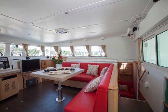 Full-Day Great Barrier Reef & Coral Cays Boat Tour