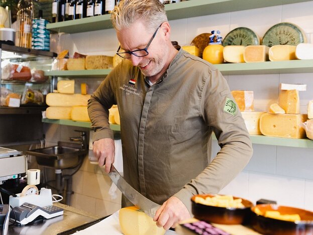 Amsterdam - Highlights of Dutch Food & History Tour (private tour)