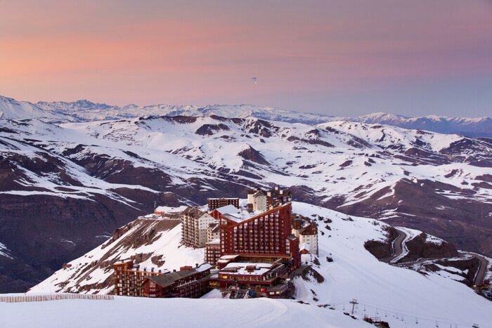 Transfer to Ski Resort from hotel in Santiago