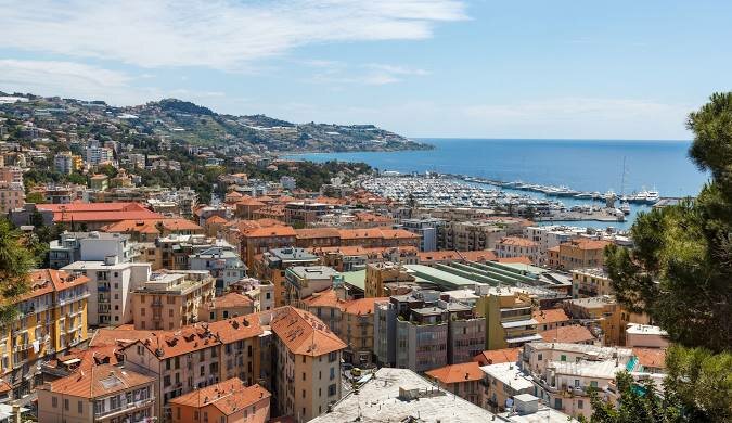 The Italian Riviera: Full-Day Tour discovering Menton & Sanremo